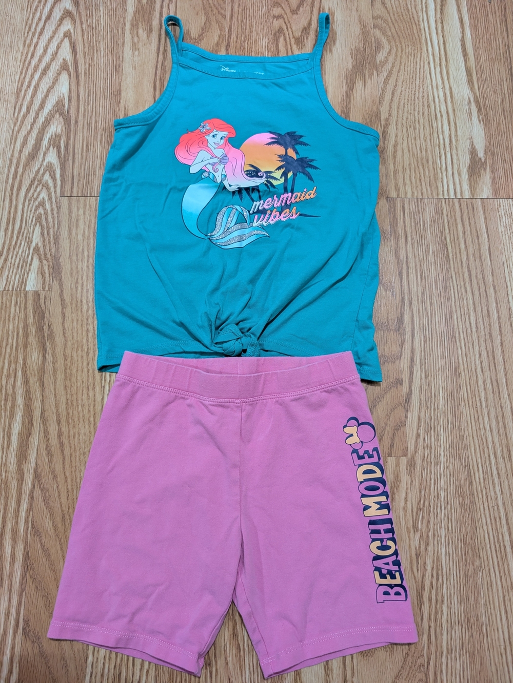 Disney Little Mermaid Vibes Tank Top with Pink Minnie Mouse Shorts 7/8